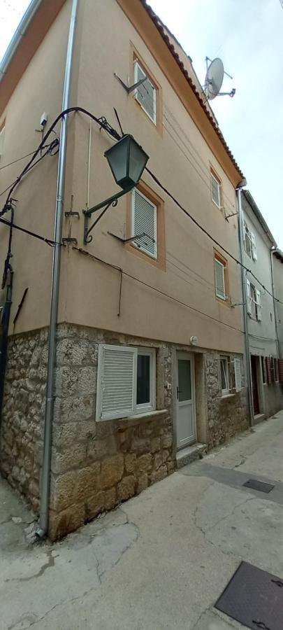 Apartamento Sidar-Old Town Cres Exterior foto